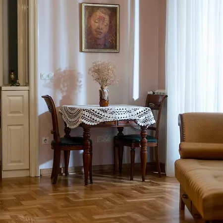 Liget Rezidencia * Zakanyszek