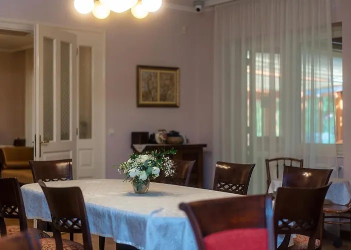 Liget Rezidencia Вилла *